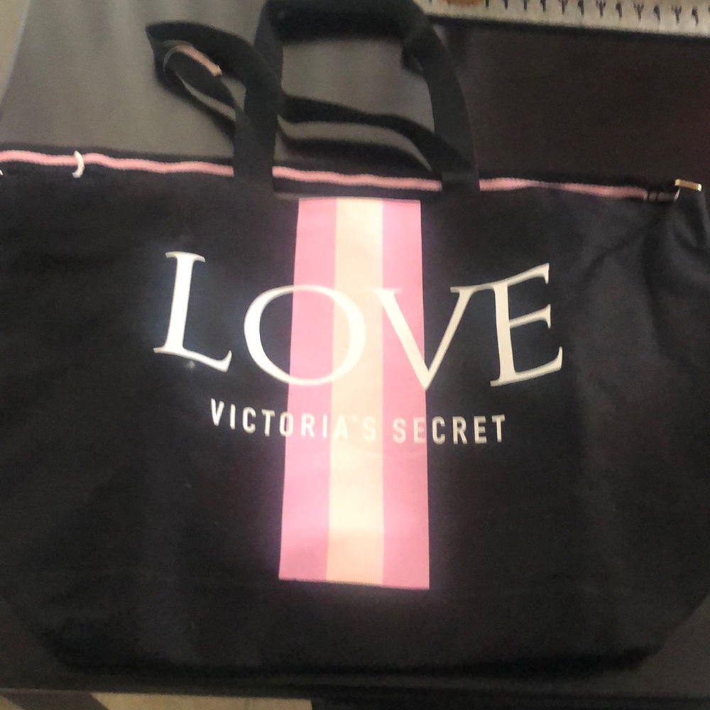 New VS over night, gym or anything bag.